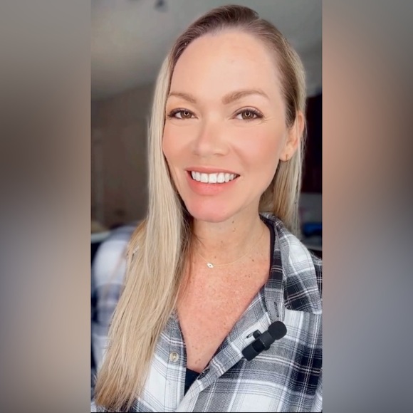 Meet your Posher, Taylor - Picture 4 of 10